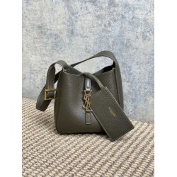 Borsa hobo mini morbida YSL Saint Laurent Le 5 À 7 Caffè Chiaro