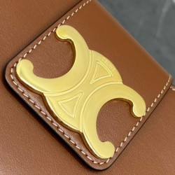 Borsa a tracolla Celine Ava Triomphe Half Moon Caffè Borsa a tracolla Celine Ava Triomphe Half Moon Caffè