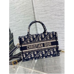 Borsa Dior Mini Book Tote con tracolla Ricamo Dior Oblique blu