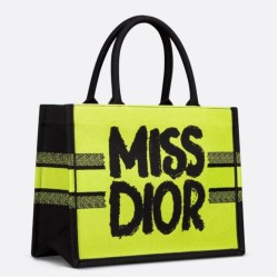 Borsa Dior Media Book Tote Bag Giallo e Blu Miss Dior Graffiti Embroidery