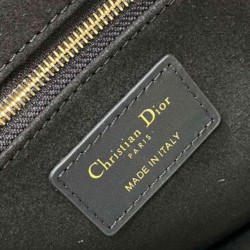 Borsa Dior piccola book tote con tracolla Pelle di vitello macrocannage nera