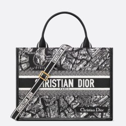Dior Medium Book Tote Bag con tracolla Plan de Paris Embroidery e pelle di vitello nera