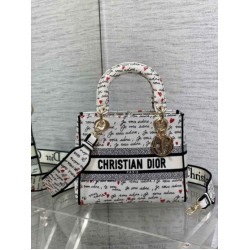 Borsa Dior Lady D-Lite Media Motivo Je Vous Adore Bianco e Rosso Borsa Dior Lady D-Lite Media Motivo Je Vous Adore Bianco e Rosso