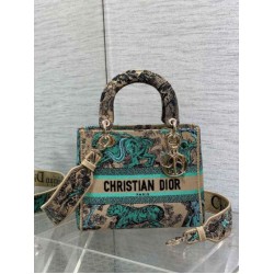 Dior Dioriviera Lady D-Lite Medium Bag Raffia con ricamo Toile de Jouy Sauvage verde Dior Dioriviera Lady D-Lite Medium Bag Raffia con ricamo Toile de Jouy Sauvage verde