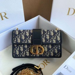 Borsa Dior 30 Montaigne East-West con catena Jacquard obliquo blu