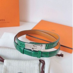 Cintura Hermès Kelly 18 in alligatore lucido color malachite Cintura Hermès Kelly 18 in alligatore lucido color malachite