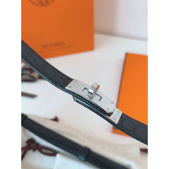 Replica Cintura Hermès Kelly 18 in alligatore nero lucido imitazione Falso Replica Cintura Hermès Kelly 18 in alligatore nero lucido imitazione Falso