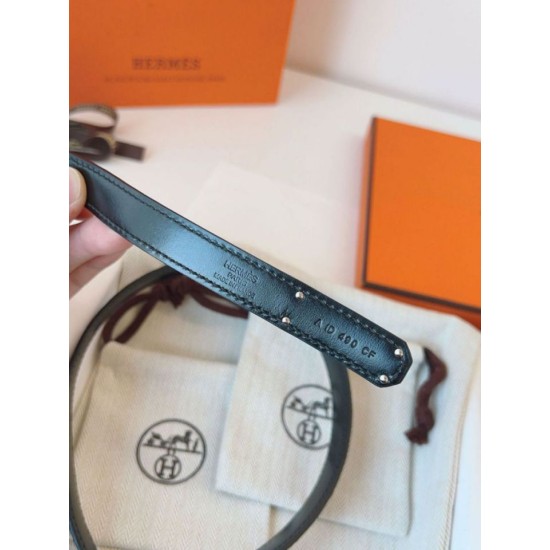 Replica Cintura Hermès Kelly 18 in alligatore nero lucido imitazione Falso Replica Cintura Hermès Kelly 18 in alligatore nero lucido imitazione Falso