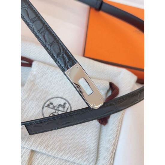 Replica Cintura Hermès Kelly 18 in alligatore nero lucido imitazione Falso Replica Cintura Hermès Kelly 18 in alligatore nero lucido imitazione Falso