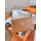 Replica Cintura Hermès Kelly Pocket 18 in vitello Epsom color oro imitazione Falso Replica Cintura Hermès Kelly Pocket 18 in vitello Epsom color oro imitazione Falso