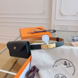 Replica Cintura Hermès Kelly Pocket 18 in vitello Epsom nero imitazione Outlet Replica Cintura Hermès Kelly Pocket 18 in vitello Epsom nero imitazione Outlet