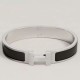 Replica Bracciale Clic HH Hermès in smalto nero imitazione Falso