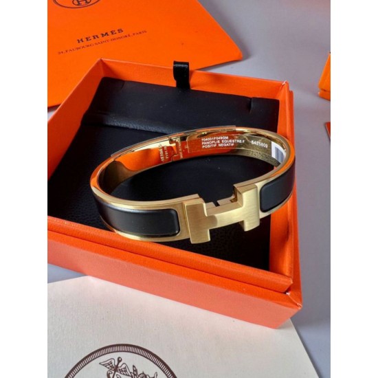 Replica Bracciale Clic HH Hermès in smalto nero imitazione Falso