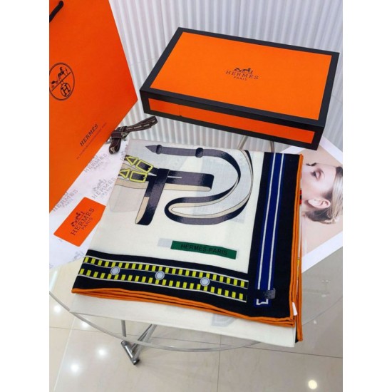 Replica Scialle Hermès Bianco Equestrian Letters 140 imitazione Falso Replica Scialle Hermès Bianco Equestrian Letters 140 imitazione Falso