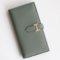 Portafoglio lungo Hermès Bearn fatto a mano in pelle di vitello Epsom verde mandorla