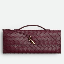 Pochette Andiamo di Bottega Veneta con Manico Agnello Intrecciato Barolo
