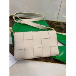 Bottega Veneta Cassette Borsa Bianco Granato Bottega Veneta Cassette Borsa Bianco Granato