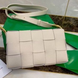 Bottega Veneta Cassette Borsa Bianco Granato