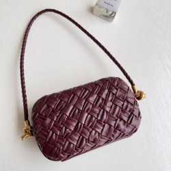 Bottega Veneta Nodo Minaudiere Sulla Tracolla Foulard Barolo Intreccio 