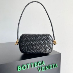 Bottega Veneta Nodo Minaudiere Su Cinturino Nero Foulard Intreccio 