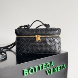 Bottega Veneta Bang Bang Vanity Case Nero Intrecciato