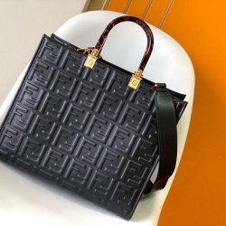 Borsa tote media Fendi Sunshine vitello FF nera