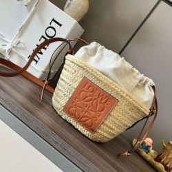 Loewe Drawstring Bucket Borsa Foglia di palma e vitello marrone
