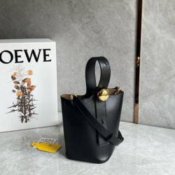 Loewe Mini Pebble Bucket Borsa Nero Vitello