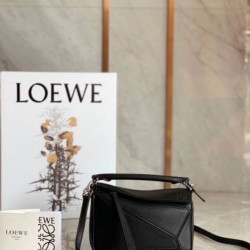 Loewe Mini Puzzle Borsa Nero Vitello