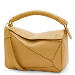 Loewe Puzzle Piccolo Borsa Sahara Vitello con Manico Intrecciato