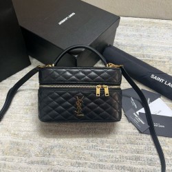 Borsa mini Saint Laurent Gaby Vanity agnello nera