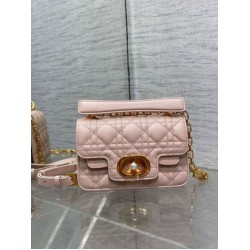 Borsa Dior Mini Jolie con Manico Superiore Rosa Pelle di Vitello Cannage Borsa Dior Mini Jolie con Manico Superiore Rosa Pelle di Vitello Cannage