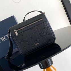 Borsa a tracolla Dior da uomo con patta nera Gravity Borsa a tracolla Dior da uomo con patta nera Gravity