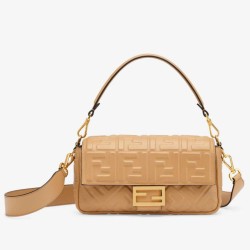 Borsa media Fendi Baguette in nappa beige FF