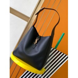 YSL Saint Laurent Le 5 À 7 Borsa A Tracolla Grande Morbida Nera YSL Saint Laurent Le 5 À 7 Borsa A Tracolla Grande Morbida Nera