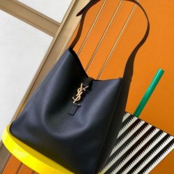 YSL Saint Laurent Le 5 À 7 Borsa A Tracolla Grande Morbida Nera
