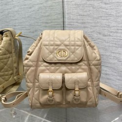 Zaino medio Dior Caro in pelle di agnello macrocannage beige