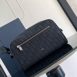 Borsa da toilette Dior in jacquard nero obliquo Dior