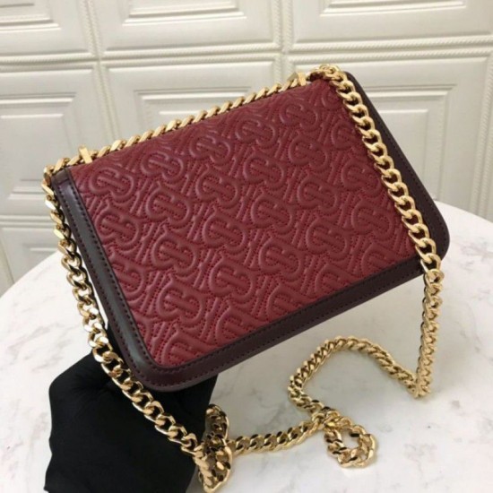 Replica Borsa TB piccola in pelle di agnello con monogramma trapuntato rossa Replica Borsa TB piccola in pelle di agnello con monogramma trapuntato rossa