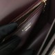 Replica Borsa TB piccola in pelle di agnello con monogramma trapuntato rossa Replica Borsa TB piccola in pelle di agnello con monogramma trapuntato rossa