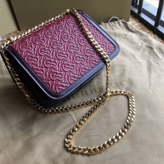 Replica Borsa TB piccola in pelle di agnello con monogramma trapuntato rossa Replica Borsa TB piccola in pelle di agnello con monogramma trapuntato rossa
