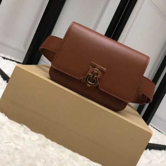 Replica Borsa da cintura con cintura marrone Replica Borsa da cintura con cintura marrone