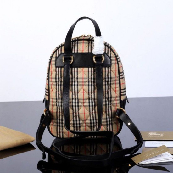 Replica Zaino piccolo in nylon con motivo Vintage check marrone Replica Zaino piccolo in nylon con motivo Vintage check marrone
