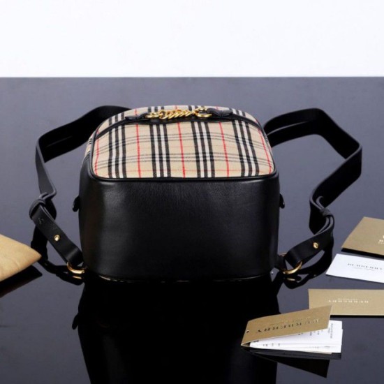 Replica Zaino piccolo in nylon con motivo Vintage check marrone Replica Zaino piccolo in nylon con motivo Vintage check marrone