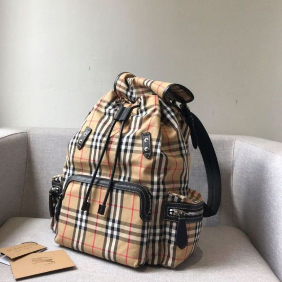 Replica Zaino Medium Men con motivo Vintage check e banda con icona Replica Zaino Medium Men con motivo Vintage check e banda con icona