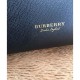 Replica Borsa media a quadri House Check nera Replica Borsa media a quadri House Check nera