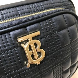 Burberry Borsa per fotocamera trapuntata piccola nera Burberry Borsa per fotocamera trapuntata piccola nera