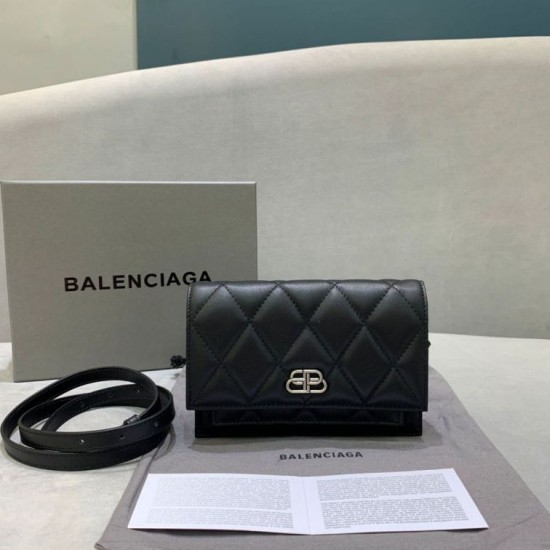 Replica Marsupio Balenciaga Sharp XS nero Replica Marsupio Balenciaga Sharp XS nero