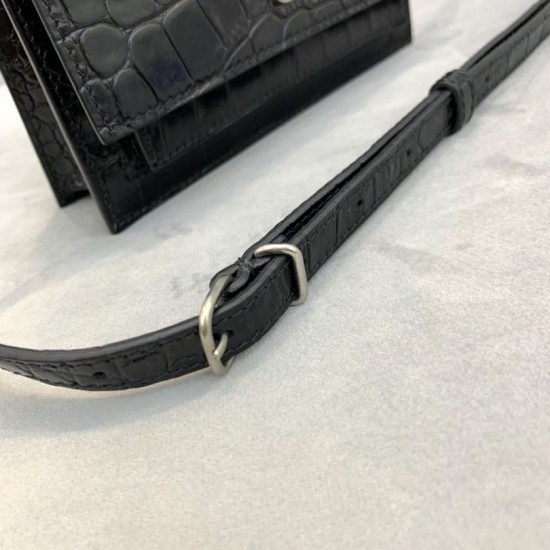 Replica Balenciaga Sharp XS Marsupio vitello lucida goffrata coccodrillo Replica Balenciaga Sharp XS Marsupio vitello lucida goffrata coccodrillo
