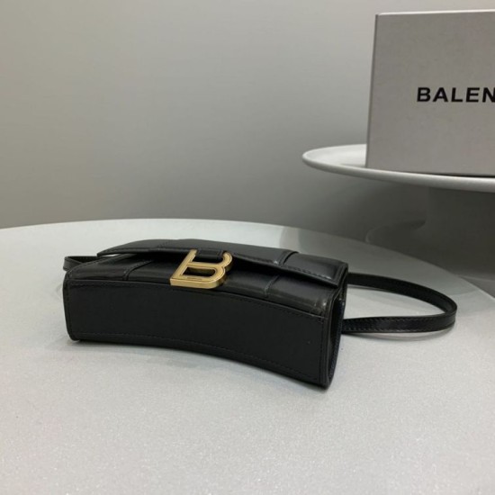 Replica Balenciaga Hourglass Beltbag Nero Replica Balenciaga Hourglass Beltbag Nero